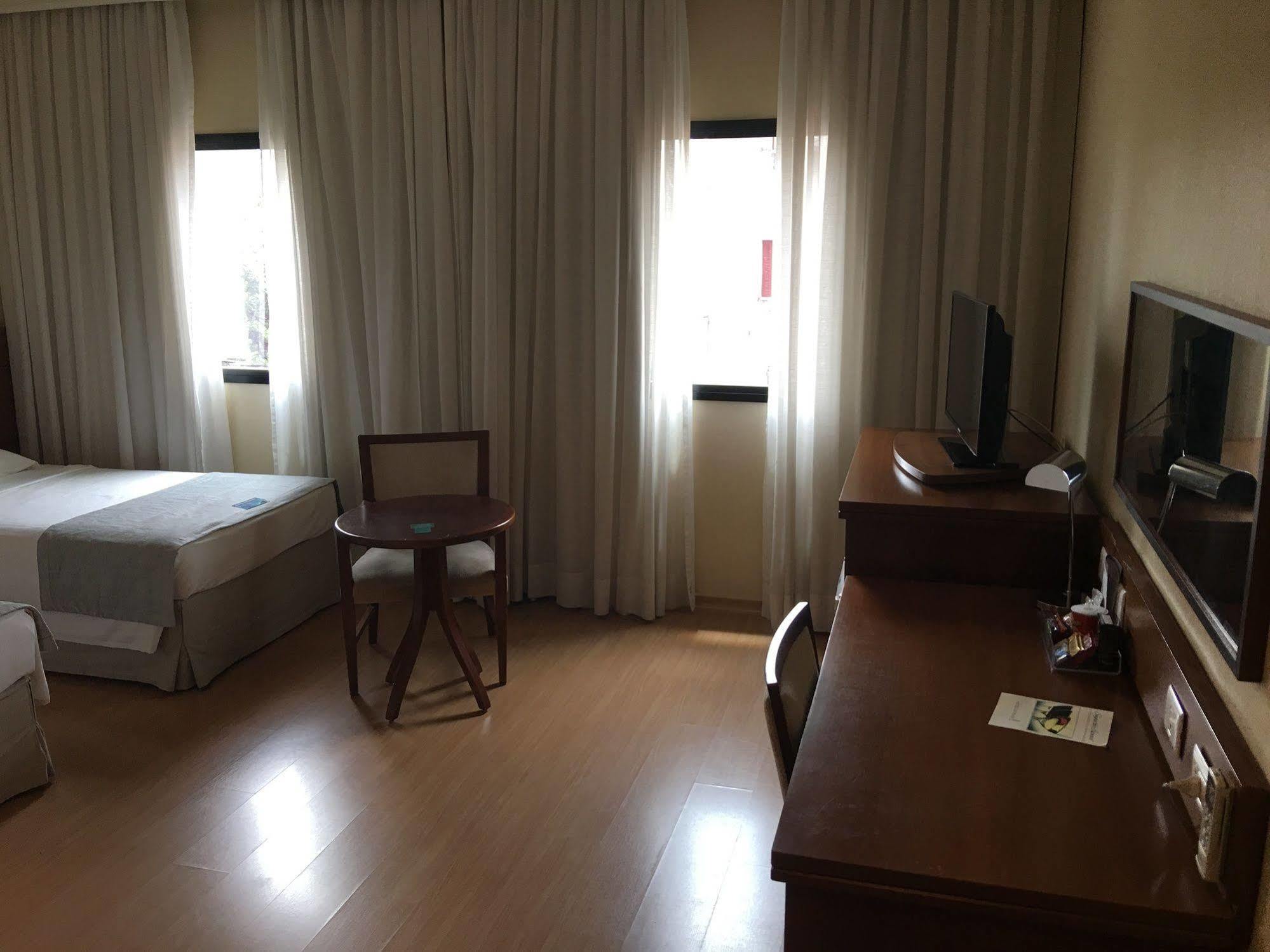 Luz Plaza Sao Paulo Hotel Екстериор снимка